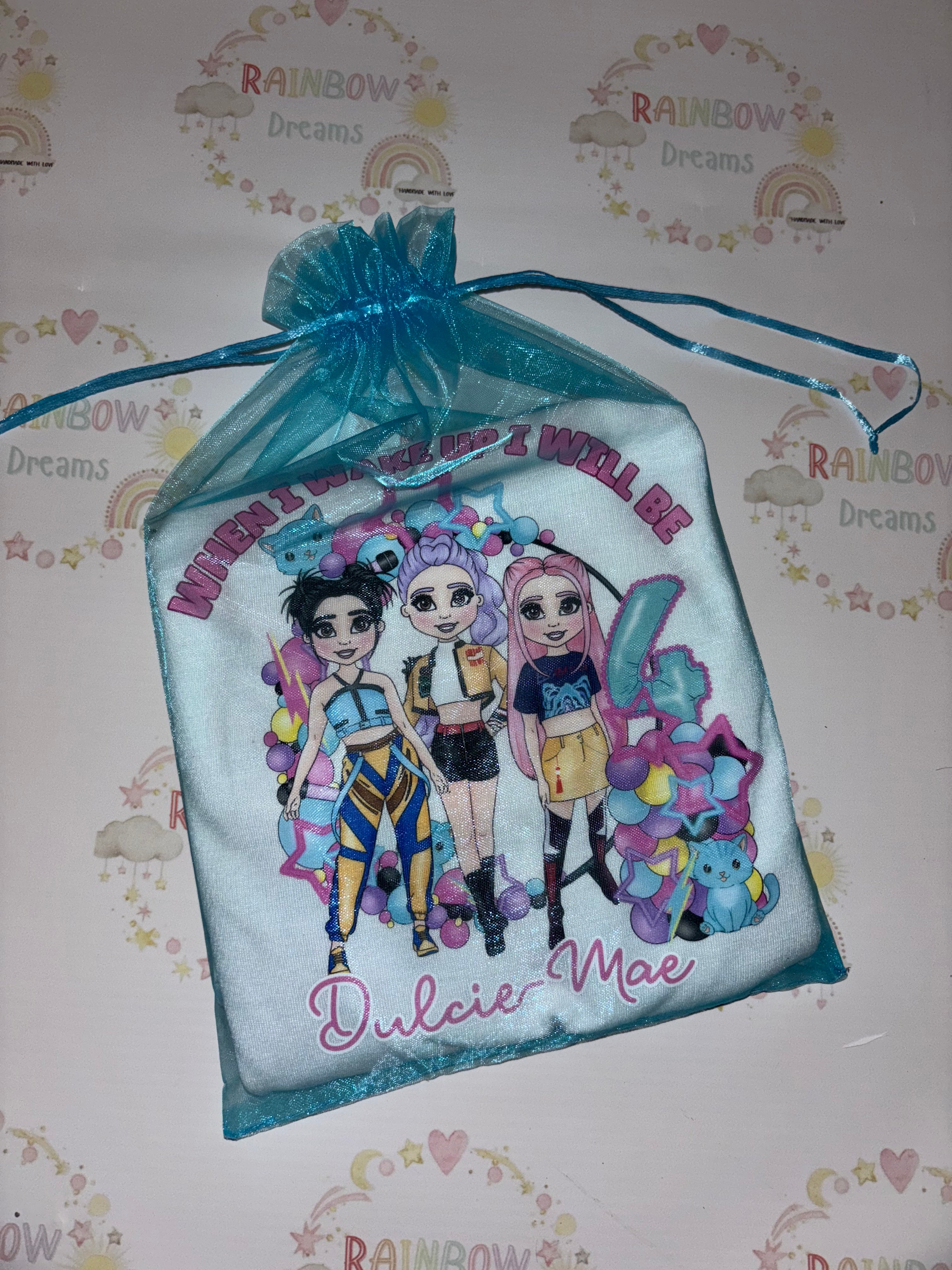 Birthday Pyjamas-Kpop Music
